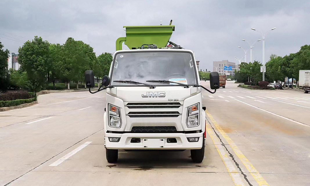 江鈴順達國六4.5方餐廚垃圾車